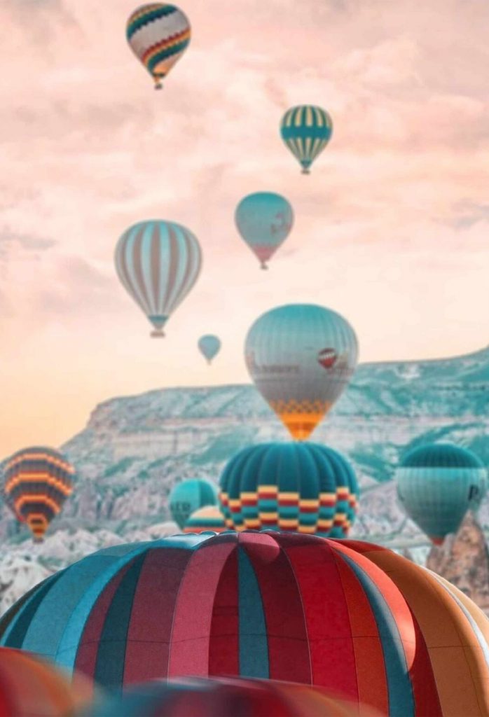 Hot Air Balloon Cb Background Free Stock Image